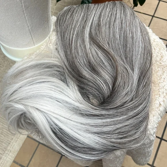 Topless White Sands beach long wig - Picture 3 of 14